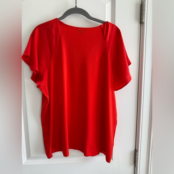 Ann Taylor Factory Scarlet Button-Front Blouse - Picture 2 of 3